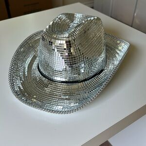 ✨Discoball cowboy hat✨